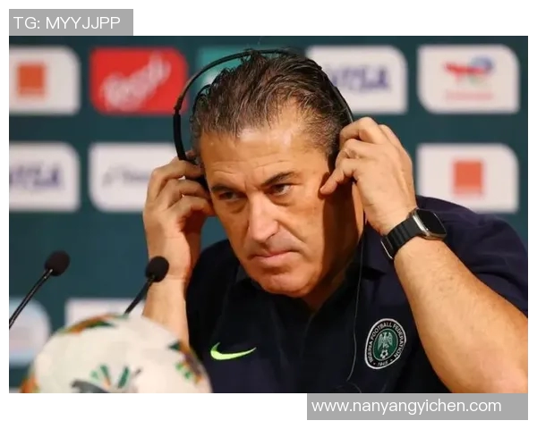 黑人足球明星马内的传奇之路与对足球的热爱与奉献